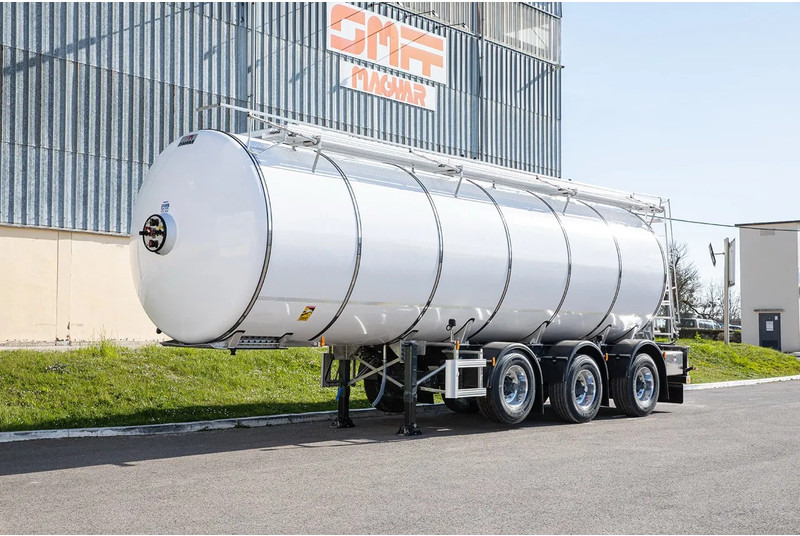 Magyar NIEUWE 38.000 liter intra tanktrailer. UIT VOORRAAD LEVERBAAR. - Cisternový návěs: obrázek 1 Magyar NIEUWE 38.000 liter intra tanktrailer. UIT VOORRAAD LEVERBAAR. - Cisternový návěs: obrázek 1