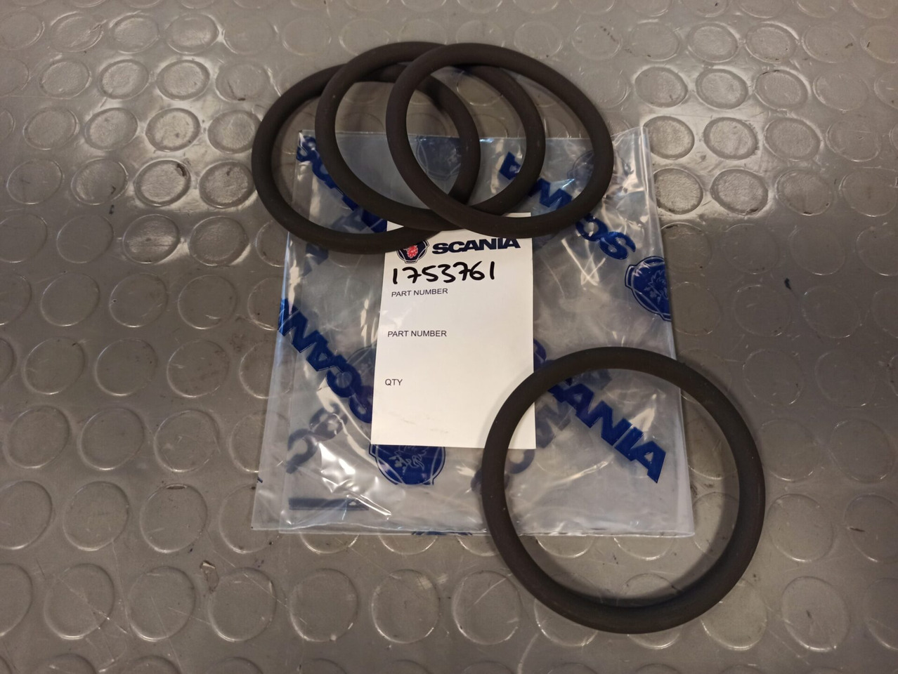 SCANIA O-RING 1753761 - Písty/ Kroužky/ Objímky pro Nákladní auto: obrázek 1 SCANIA O-RING 1753761 - Písty/ Kroužky/ Objímky pro Nákladní auto: obrázek 1