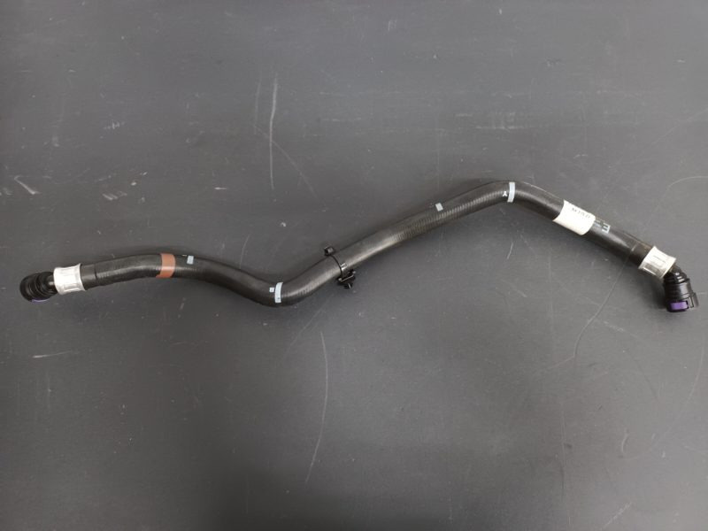 VOLVO HOSE - 22953460 - Brzdová hadice/ Brzdové potrubí pro Nákladní auto: obrázek 1 VOLVO HOSE - 22953460 - Brzdová hadice/ Brzdové potrubí pro Nákladní auto: obrázek 1