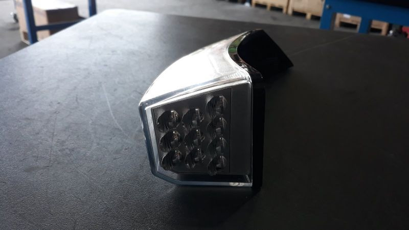VOLVO INDICATOR LAMP - 23386782 - Signál otočení pro Nákladní auto: obrázek 1 VOLVO INDICATOR LAMP - 23386782 - Signál otočení pro Nákladní auto: obrázek 1
