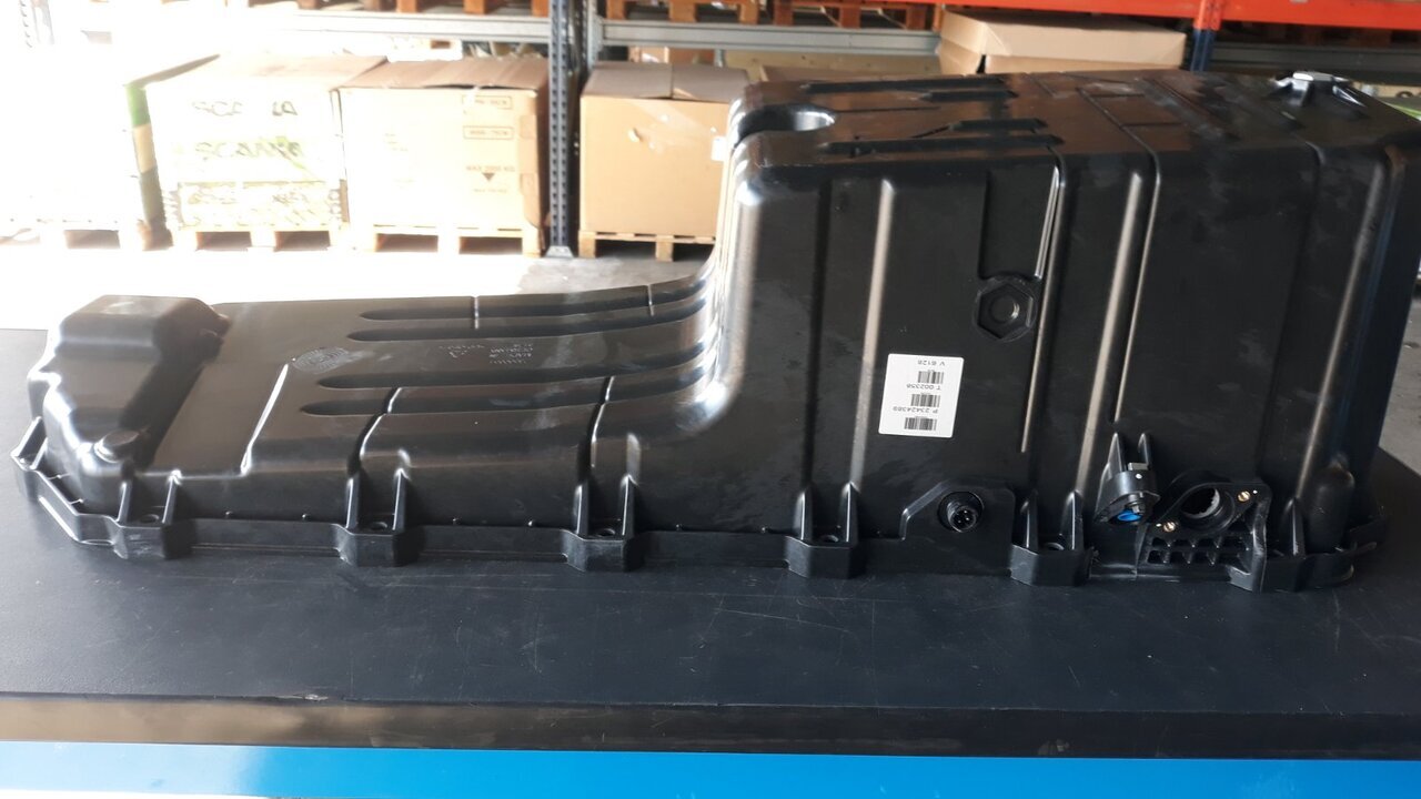 VOLVO OIL PAN 23424389 - Olejová vana pro Nákladní auto: obrázek 1 VOLVO OIL PAN 23424389 - Olejová vana pro Nákladní auto: obrázek 1