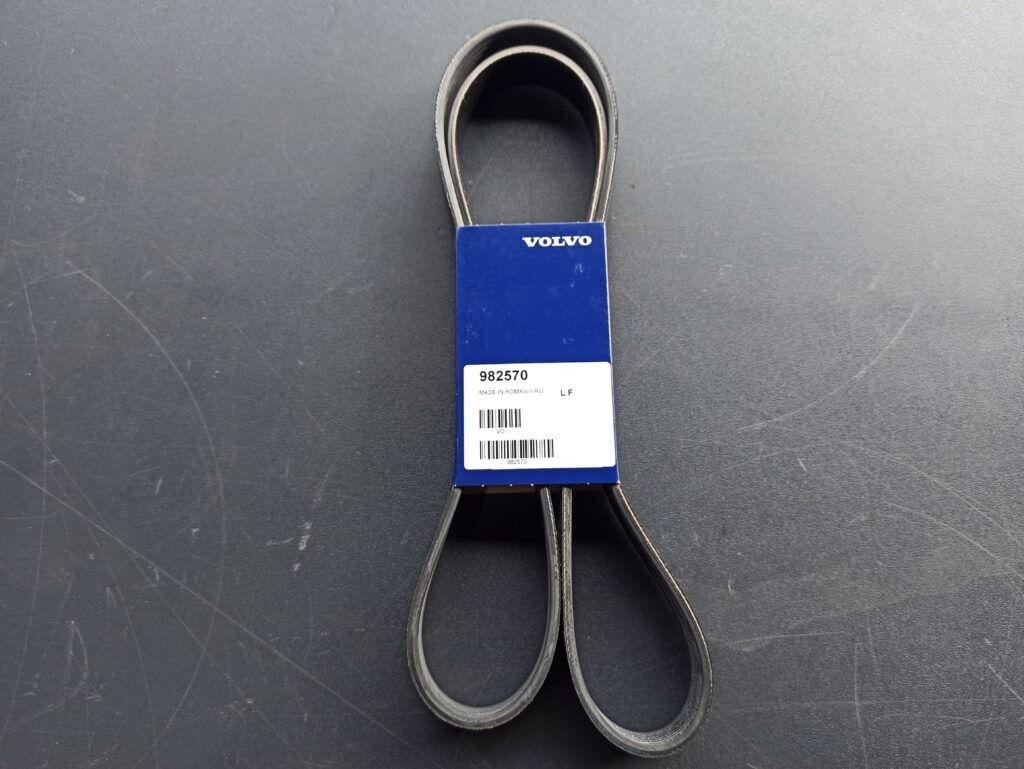 VOLVO V-RIBBET BELT 982570 - Řemen pro Nákladní auto: obrázek 2 VOLVO V-RIBBET BELT 982570 - Řemen pro Nákladní auto: obrázek 2