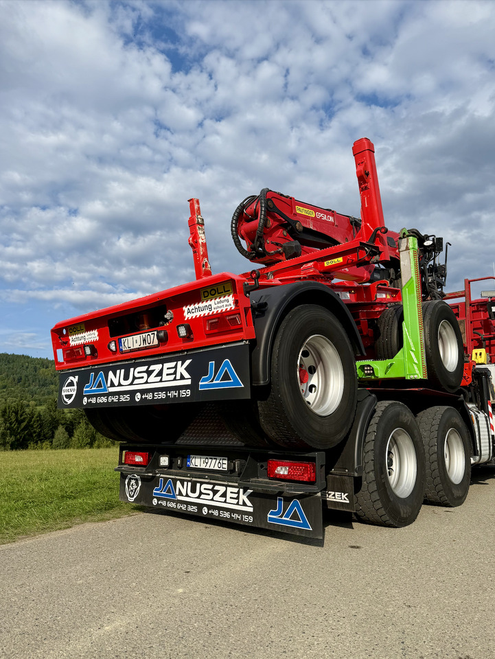 Lesovůz, Auto s hydraulickou rukou pro dopravu dřeva SCANIA R580: obrázek 6