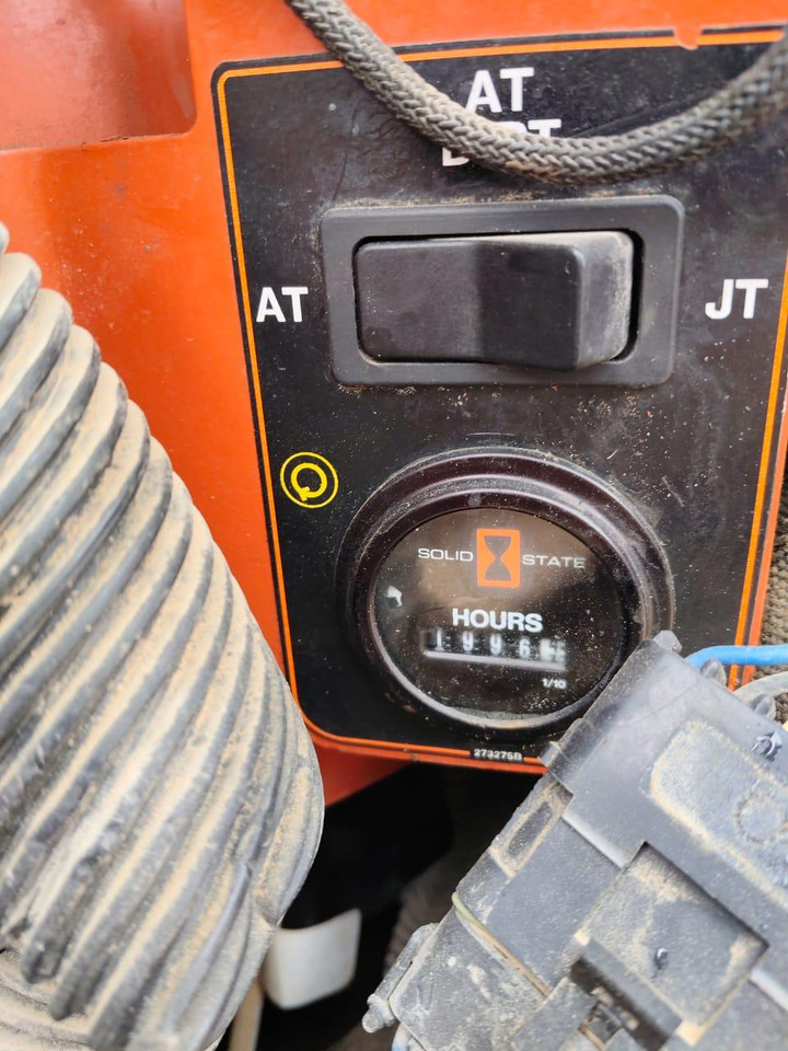 DITCH WITCH JT100 AT - Vrtná souprava: obrázek 5 DITCH WITCH JT100 AT - Vrtná souprava: obrázek 5
