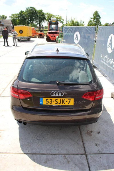 Audi A4 Pro Line S - Osobní auto: obrázek 4 Audi A4 Pro Line S - Osobní auto: obrázek 4