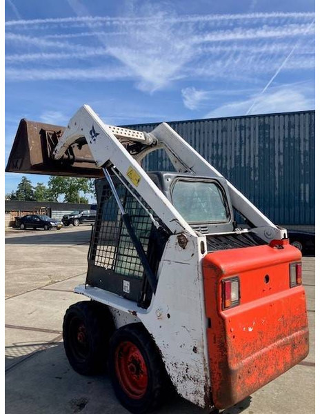 Bobcat S100 - Kolový nakladač: obrázek 3 Bobcat S100 - Kolový nakladač: obrázek 3