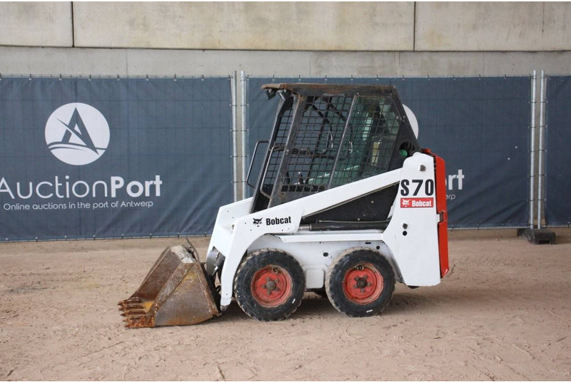 Bobcat S70 - Kolový nakladač: obrázek 1 Bobcat S70 - Kolový nakladač: obrázek 1