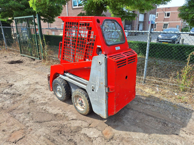 Bobcat S70 - Kolový nakladač: obrázek 5 Bobcat S70 - Kolový nakladač: obrázek 5
