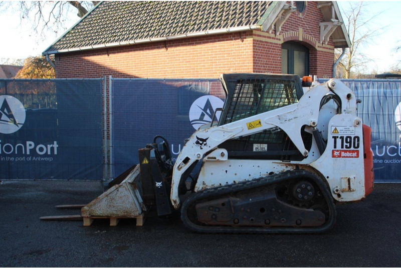 Bobcat T190 - Pásový nakladač: obrázek 2 Bobcat T190 - Pásový nakladač: obrázek 2