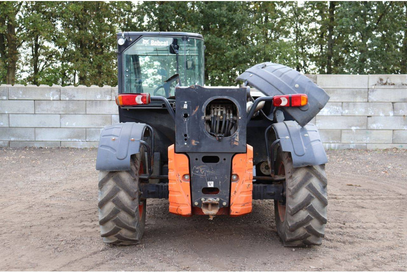 Bobcat TL470X - Teleskopický manipulátor: obrázek 5 Bobcat TL470X - Teleskopický manipulátor: obrázek 5