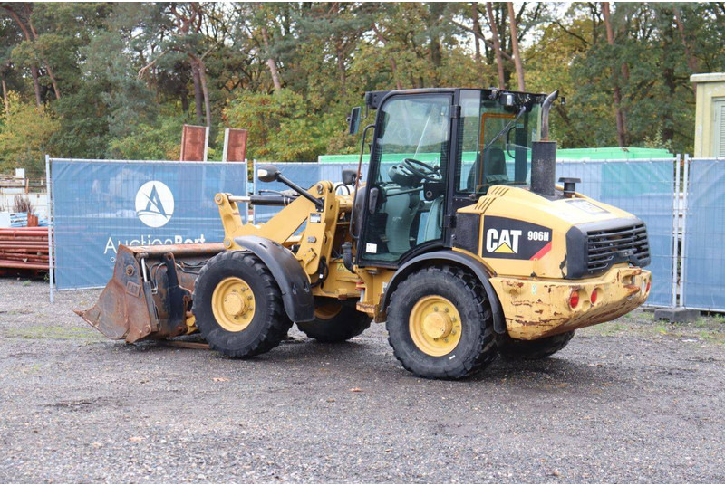 Caterpillar 906H - Kolový nakladač: obrázek 3 Caterpillar 906H - Kolový nakladač: obrázek 3