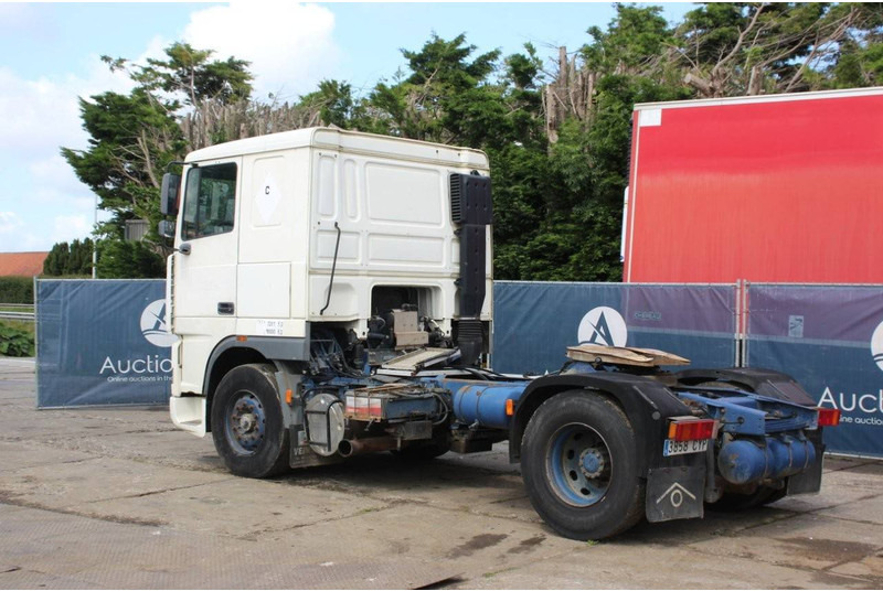 DAF 95 XF - Podvozek s kabinou: obrázek 3 DAF 95 XF - Podvozek s kabinou: obrázek 3