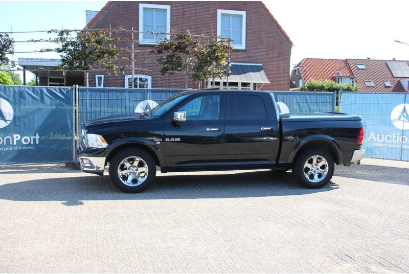Dodge Ram 1500 - Osobní auto: obrázek 1 Dodge Ram 1500 - Osobní auto: obrázek 1