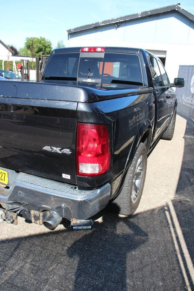 Dodge Ram 1500 - Osobní auto: obrázek 5 Dodge Ram 1500 - Osobní auto: obrázek 5