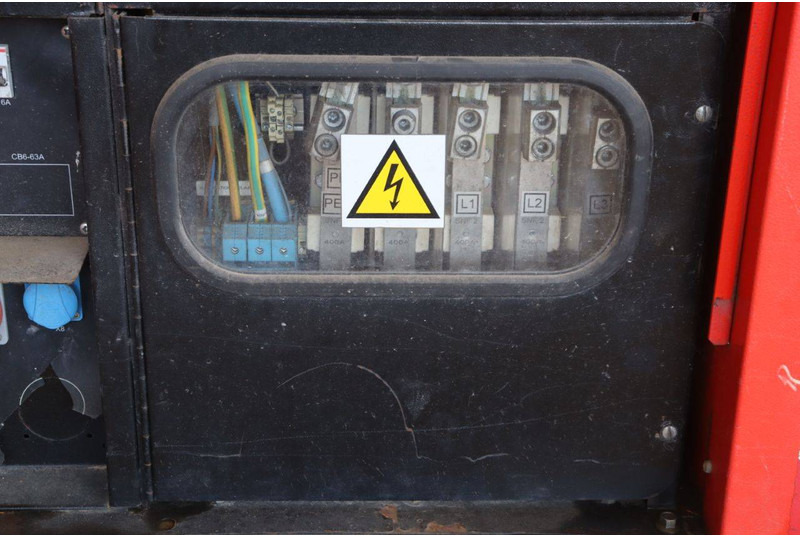Elektrický generátor Doosan G160: obrázek 12