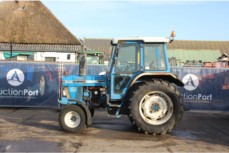 Ford 5110 - Traktor: obrázek 2 Ford 5110 - Traktor: obrázek 2