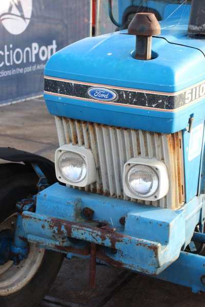 Traktor Ford 5110: obrázek 9