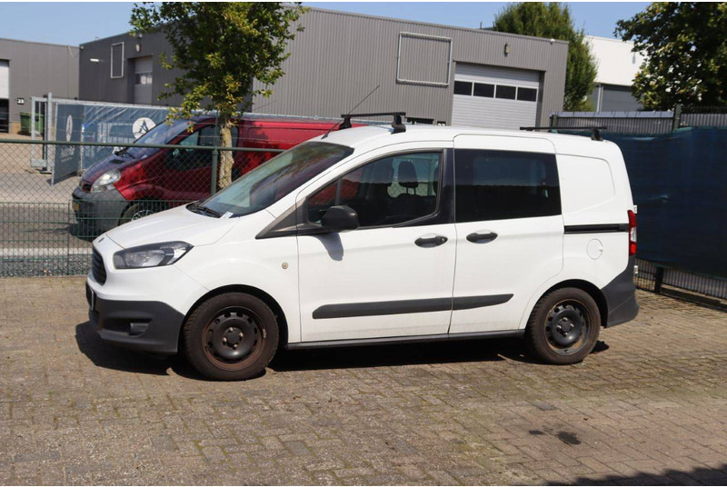 Ford Transit Courier - Furgon: obrázek 1 Ford Transit Courier - Furgon: obrázek 1