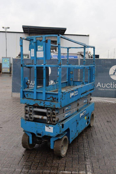 Genie GS-2032 - Nůžková plošina: obrázek 5 Genie GS-2032 - Nůžková plošina: obrázek 5