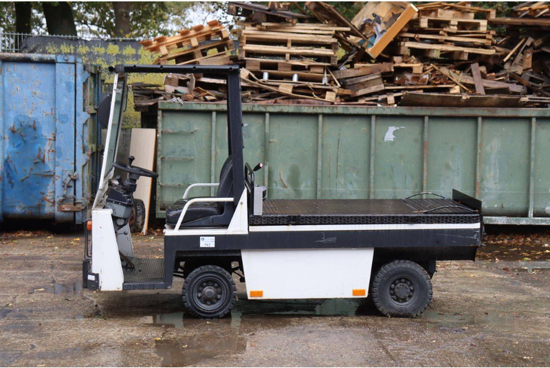 HMB CARGO AX6X - Traktor: obrázek 2 HMB CARGO AX6X - Traktor: obrázek 2