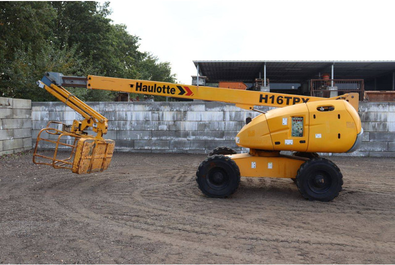 Haulotte H16TPX - Teleskopická plošina: obrázek 2 Haulotte H16TPX - Teleskopická plošina: obrázek 2