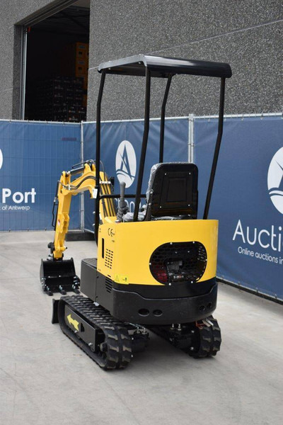 Hightop HT10 - Mini rýpadlo: obrázek 4 Hightop HT10 - Mini rýpadlo: obrázek 4