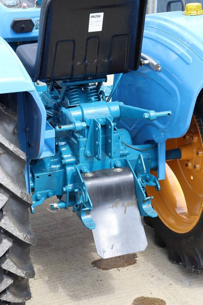 Traktor Hinomoto E18: obrázek 18