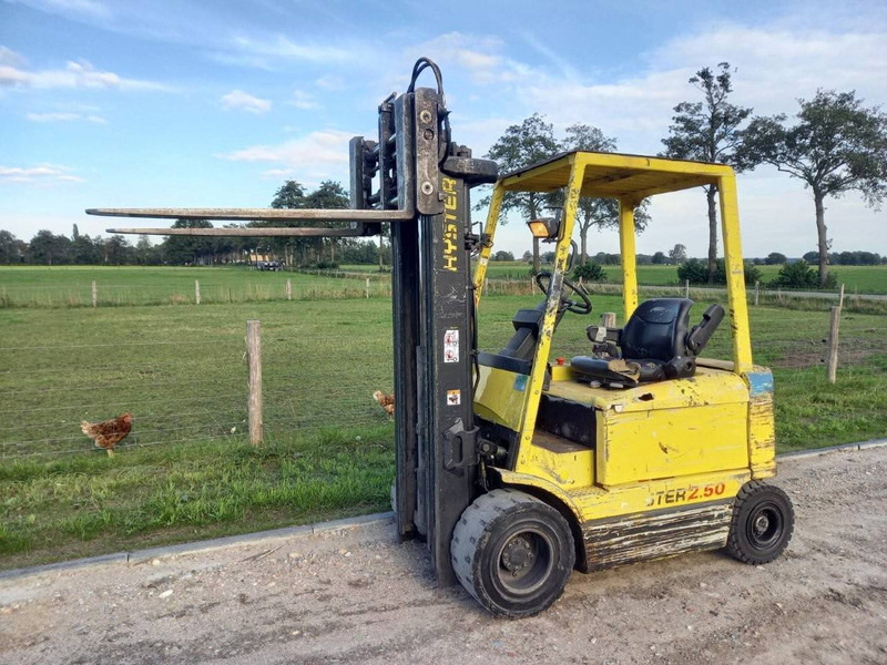 Hyster J2.50XM - Elektrický vysokozdvižný vozík: obrázek 4 Hyster J2.50XM - Elektrický vysokozdvižný vozík: obrázek 4