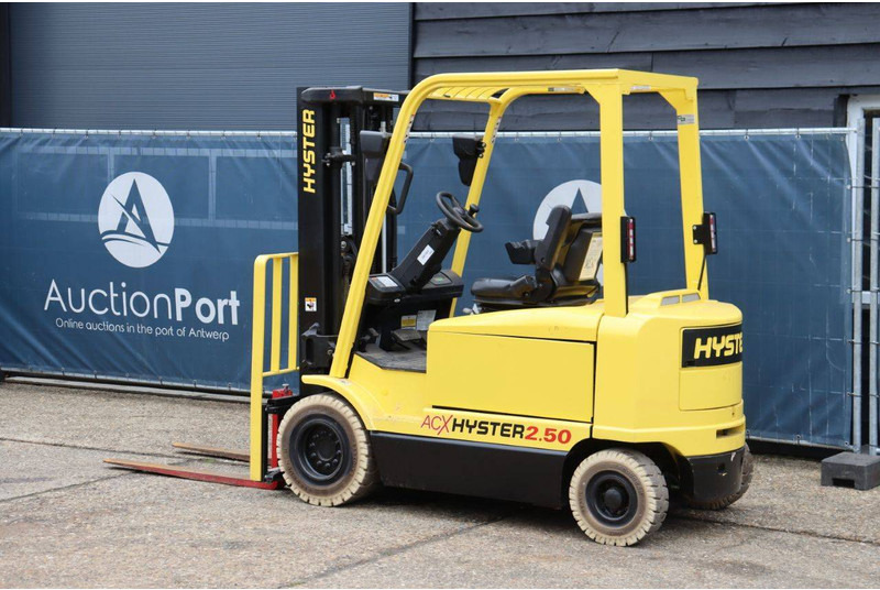 Hyster J2.50XM - Elektrický vysokozdvižný vozík: obrázek 3 Hyster J2.50XM - Elektrický vysokozdvižný vozík: obrázek 3