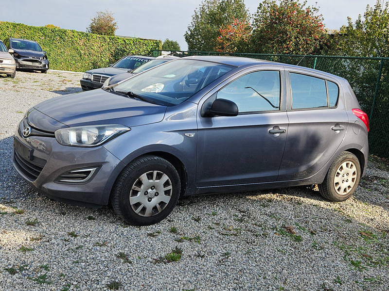 Hyundai i20 (I - update) 1.2 - Sedan: obrázek 2 Hyundai i20 (I - update) 1.2 - Sedan: obrázek 2