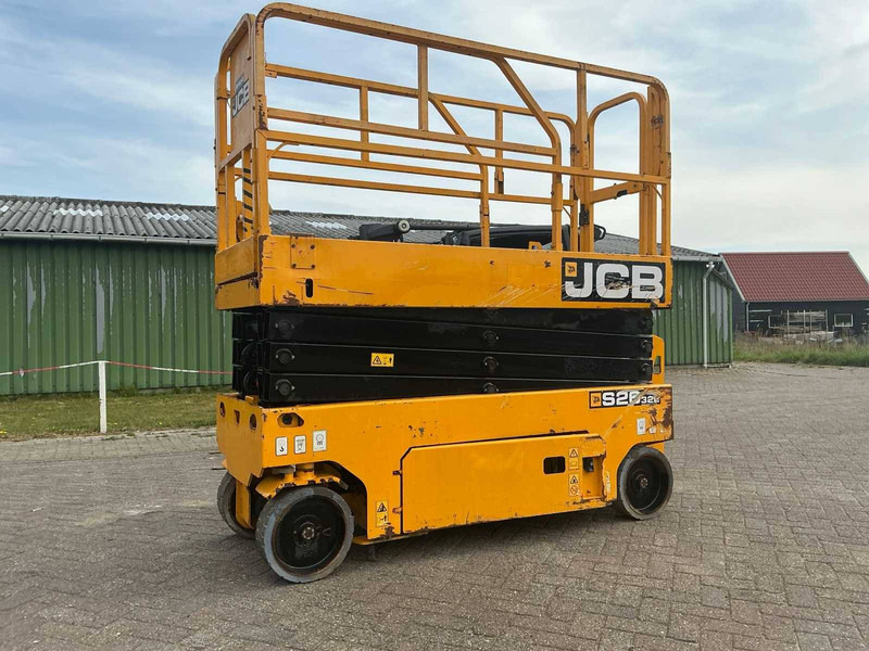 JCB S2632E - Nůžková plošina: obrázek 1 JCB S2632E - Nůžková plošina: obrázek 1