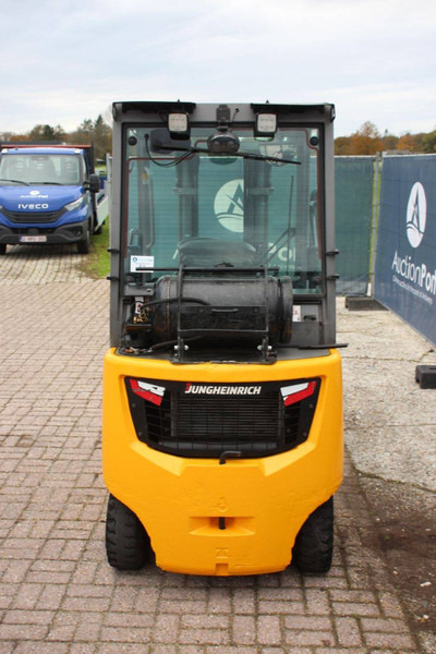 Jungheinrich TFG 320s - Plynový vysokozdvižný vozík: obrázek 4 Jungheinrich TFG 320s - Plynový vysokozdvižný vozík: obrázek 4