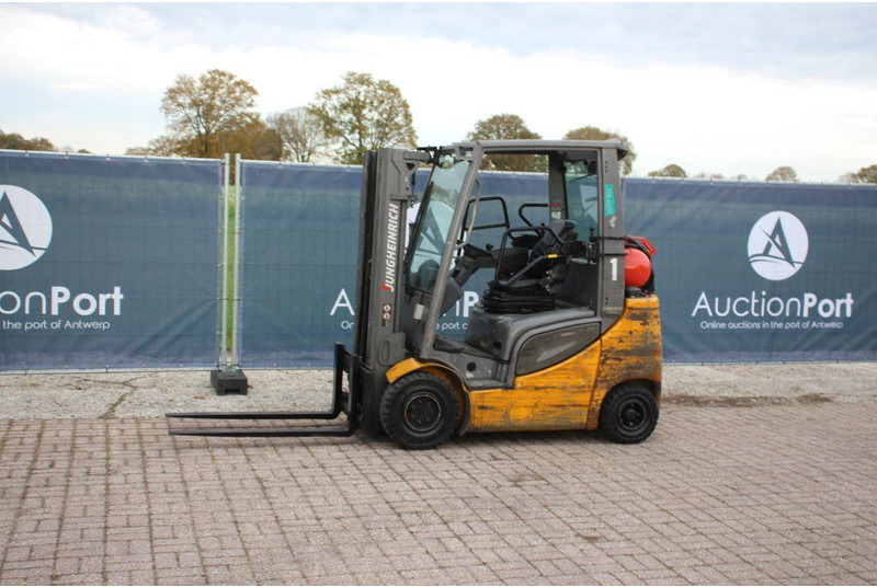 Jungheinrich TFG 320s - Plynový vysokozdvižný vozík: obrázek 1 Jungheinrich TFG 320s - Plynový vysokozdvižný vozík: obrázek 1