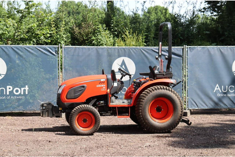 KIOTI CK2630H-EU - Traktor: obrázek 1 KIOTI CK2630H-EU - Traktor: obrázek 1