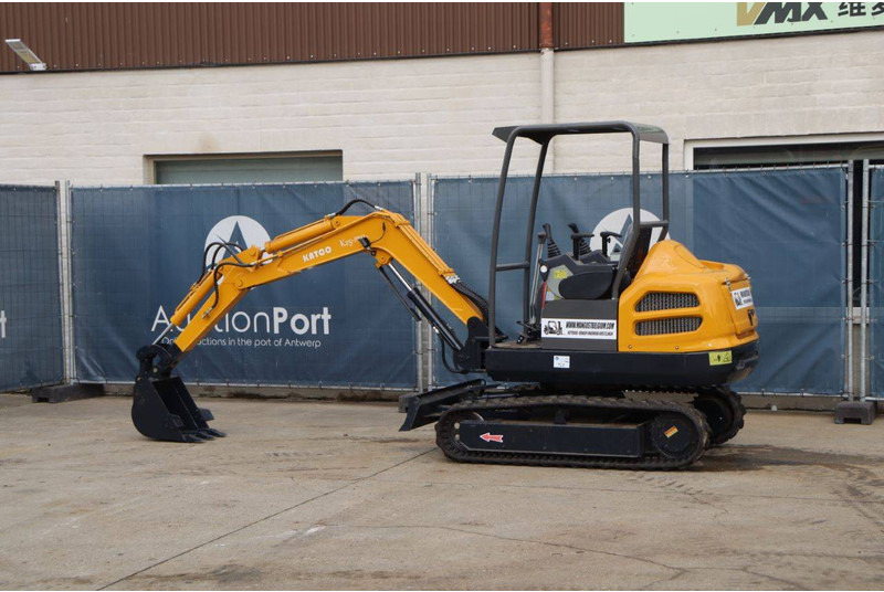 Katco Nycheki Q25 - Mini rýpadlo: obrázek 3 Katco Nycheki Q25 - Mini rýpadlo: obrázek 3