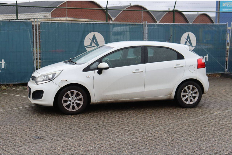 Kia New Rio - Sedan: obrázek 1 Kia New Rio - Sedan: obrázek 1