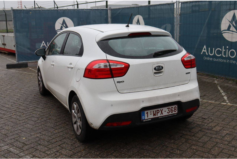 Kia New Rio - Sedan: obrázek 4 Kia New Rio - Sedan: obrázek 4