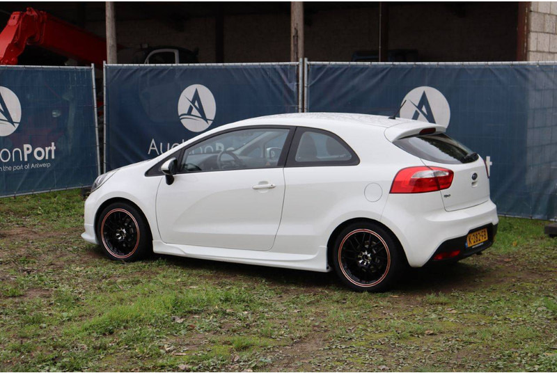 Kia Rio - Sedan: obrázek 3 Kia Rio - Sedan: obrázek 3