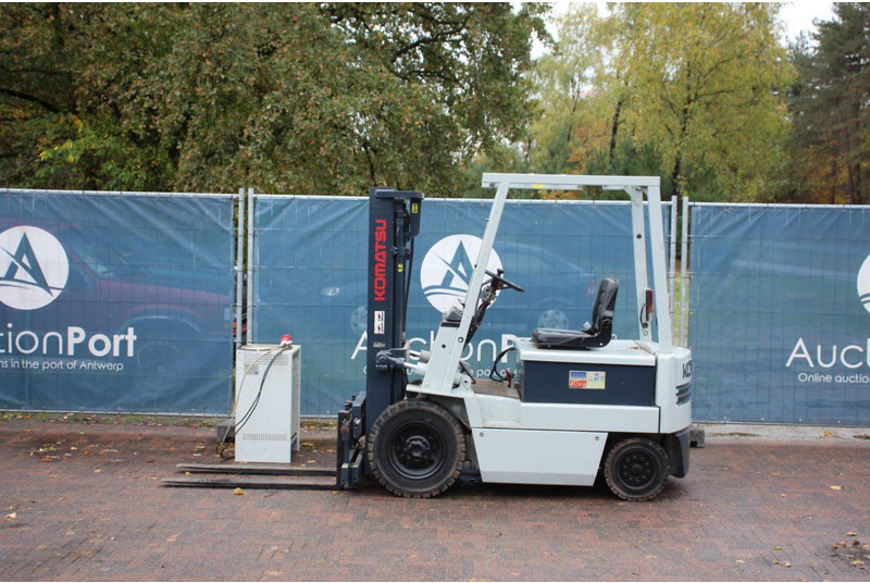 Komatsu FB20-3 - Elektrický vysokozdvižný vozík: obrázek 2 Komatsu FB20-3 - Elektrický vysokozdvižný vozík: obrázek 2