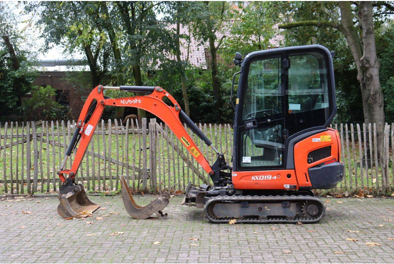 Kubota KX019-4 - Mini rýpadlo: obrázek 2 Kubota KX019-4 - Mini rýpadlo: obrázek 2