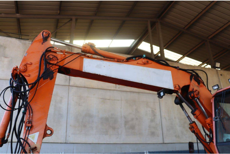 Kolesové rýpadlo Liebherr A316: obrázek 13 Kolesové rýpadlo Liebherr A316: obrázek 13