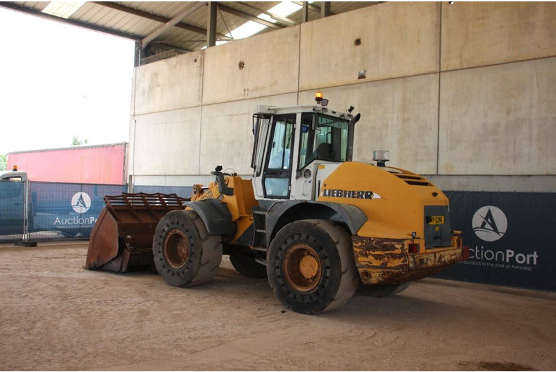 Liebherr L538 - Kolový nakladač: obrázek 3 Liebherr L538 - Kolový nakladač: obrázek 3