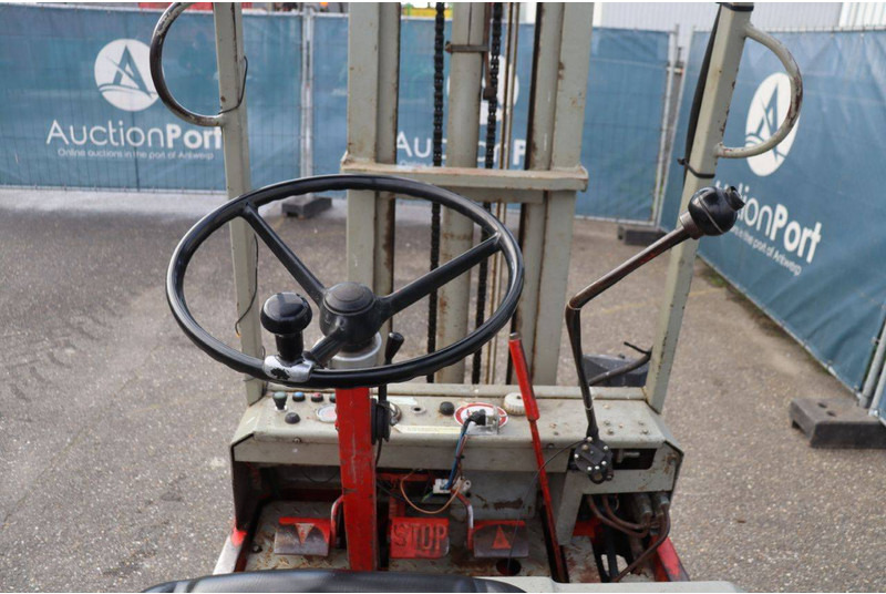 Dieselový vysokozdvižný vozík Linde: obrázek 18 Dieselový vysokozdvižný vozík Linde: obrázek 18