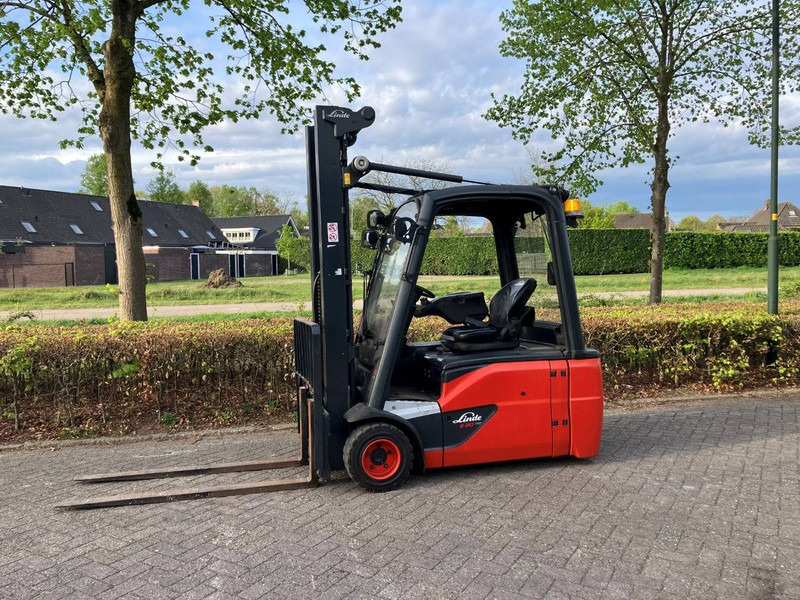 Linde E20L-02 - Elektrický vysokozdvižný vozík: obrázek 1 Linde E20L-02 - Elektrický vysokozdvižný vozík: obrázek 1