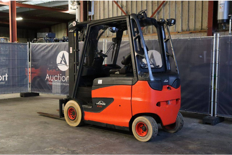 Linde E25HL-01/600 - Elektrický vysokozdvižný vozík: obrázek 3 Linde E25HL-01/600 - Elektrický vysokozdvižný vozík: obrázek 3