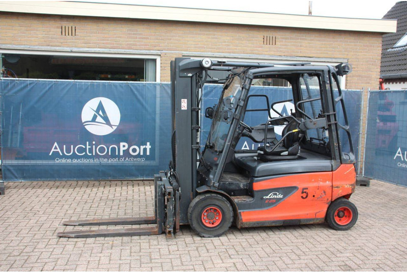 Linde E25L-01 - Elektrický vysokozdvižný vozík: obrázek 1 Linde E25L-01 - Elektrický vysokozdvižný vozík: obrázek 1