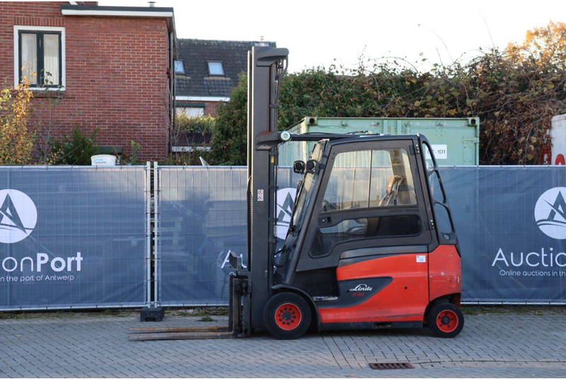 Linde E30HL-01/600 - Elektrický vysokozdvižný vozík: obrázek 1 Linde E30HL-01/600 - Elektrický vysokozdvižný vozík: obrázek 1