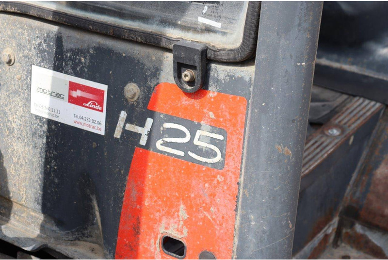 Dieselový vysokozdvižný vozík Linde H25D: obrázek 13