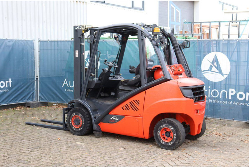 Linde H25T-02 - Plynový vysokozdvižný vozík: obrázek 3 Linde H25T-02 - Plynový vysokozdvižný vozík: obrázek 3