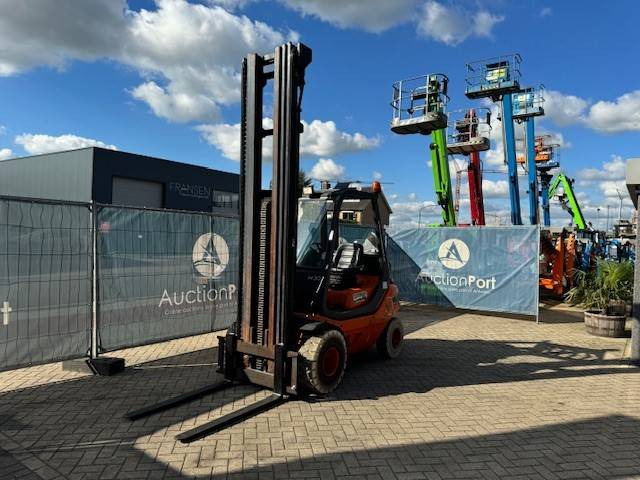 Linde H30T - Plynový vysokozdvižný vozík: obrázek 3 Linde H30T - Plynový vysokozdvižný vozík: obrázek 3